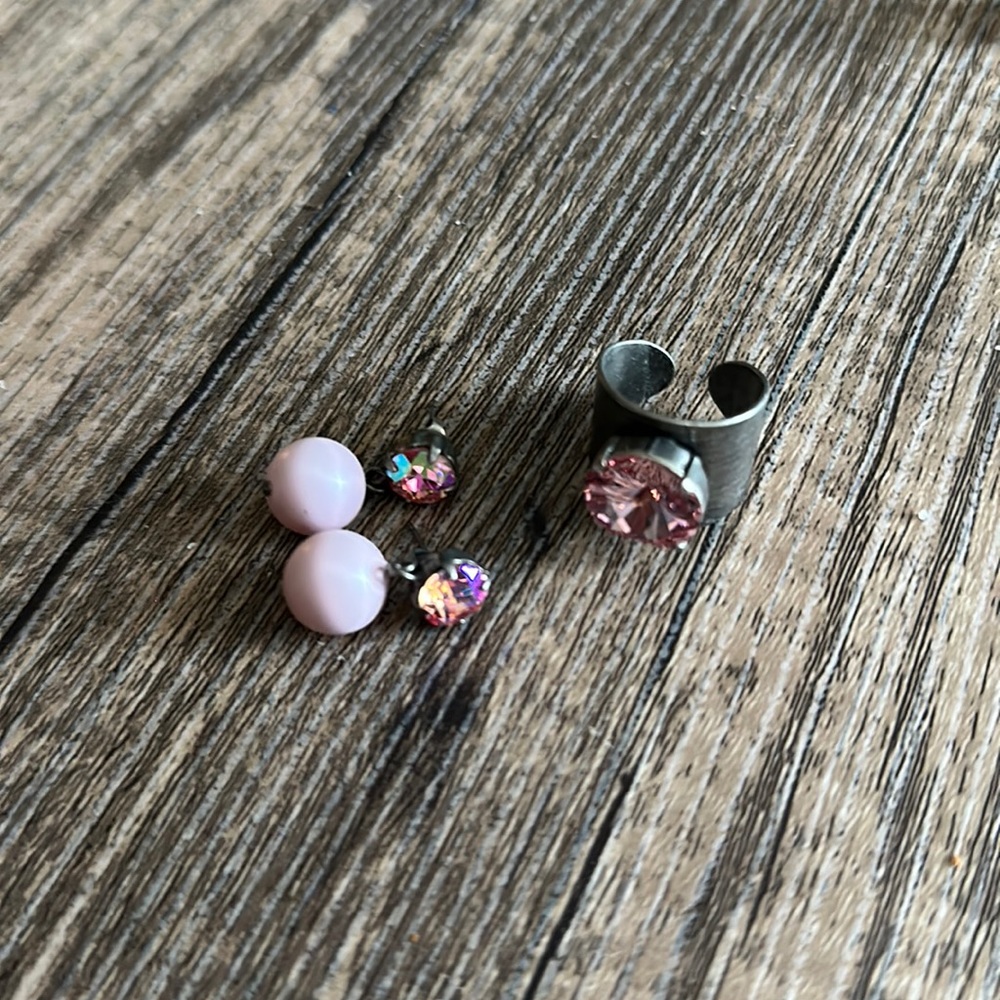 Sabika Ring and Earrings